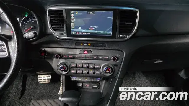Kia Sportage The Bold 2019 — Фото 16/20