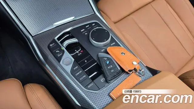 BMW 3 Series 2025 — Фото 9/20