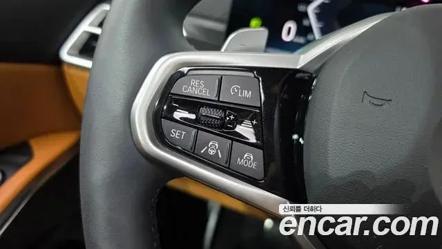 BMW 3 Series 2025 — Фото 17/20