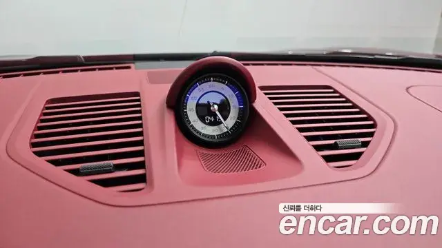 Porsche 911 2023 — Photo 10/30