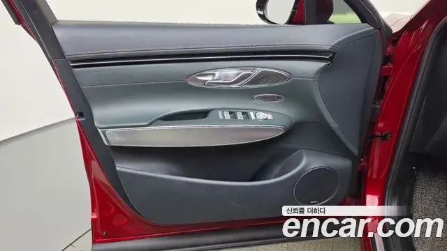 Genesis GV70 2022 — ფოტო 3/30