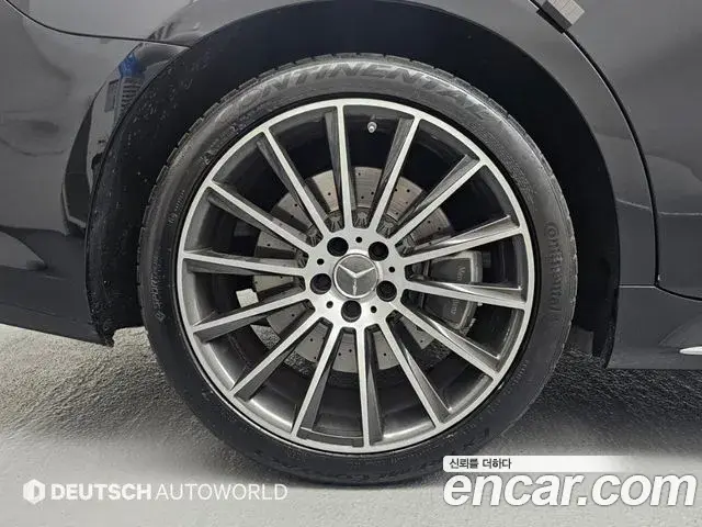 Mercedes-Benz S-Class 2023 — Фото 4/20