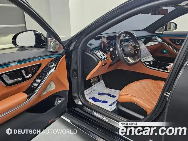 Mercedes-Benz S-Class 2023 — Фото 11/20