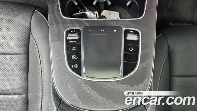 Mercedes-Benz E-Class 2021 — Фото 16/20