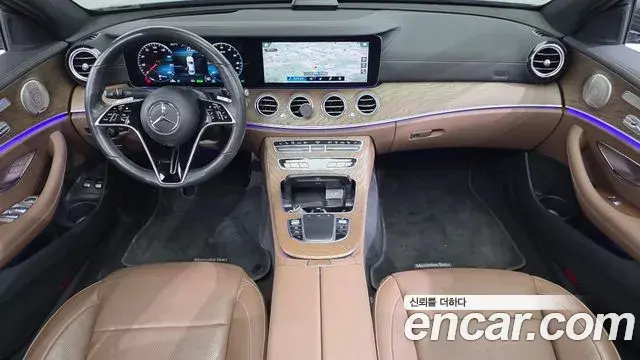 Mercedes-Benz E-Class 2021 — Фото 7/20