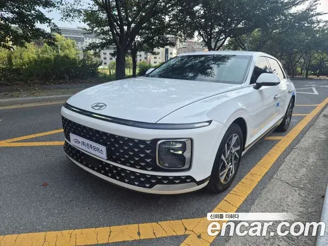 Hyundai Grandeur 2023 — Фото 9/19
