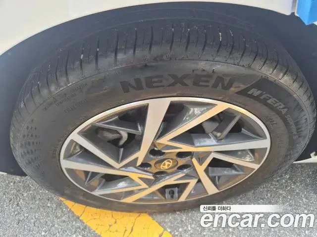 Hyundai Grandeur 2023 — Фото 19/19