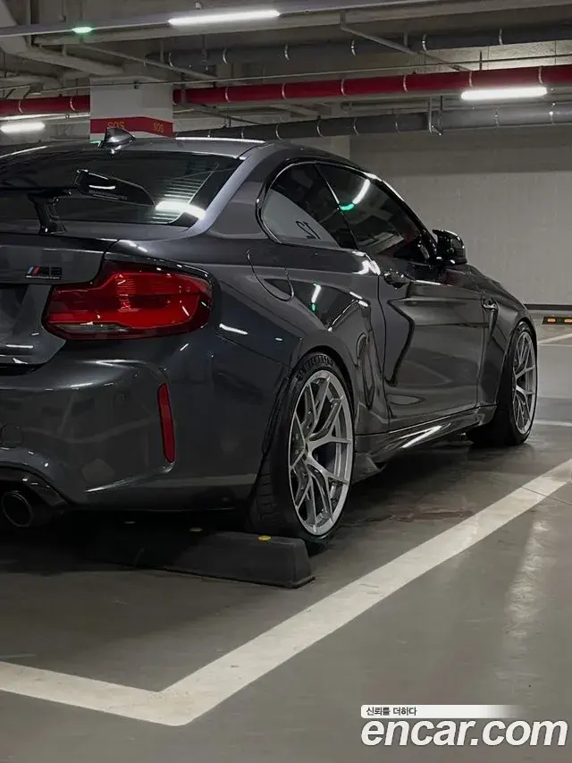 BMW M2 2018 — Фото 2/14