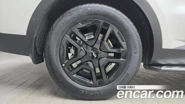 Kia Sorento 2025 — ფოტო 23/34