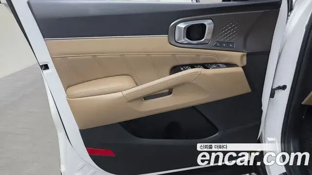 Kia Sorento 2025 — ფოტო 31/34