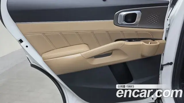 Kia Sorento 2025 — ფოტო 29/34