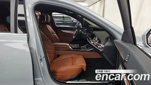 BMW 7 Series 2025 — Photo 11/20