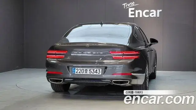 Genesis Electrified G80 2023 — ფოტო 2/20