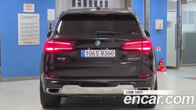 BMW X5 2021 — Фото 3/20