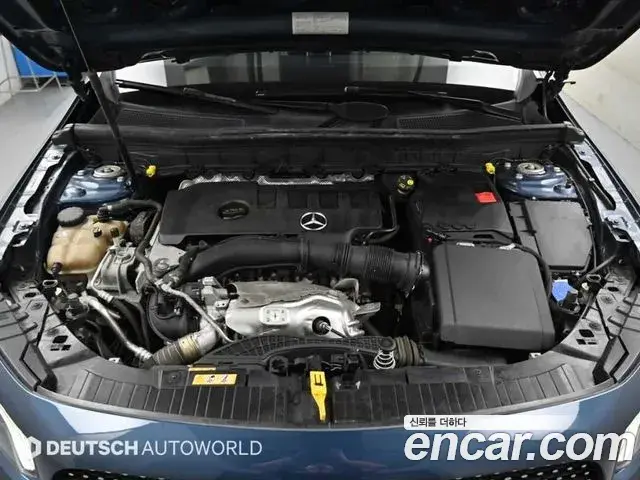 Mercedes-Benz GLB-Class 2020 — Фото 5/20