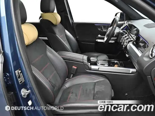 Mercedes-Benz GLB-Class 2020 — Фото 8/20