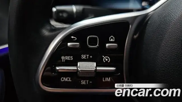 Mercedes-Benz E-Class 2019 — Фото 16/20