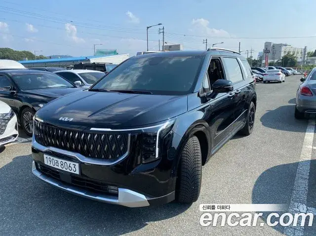 Kia Carnival 2024 — Photo 1/20