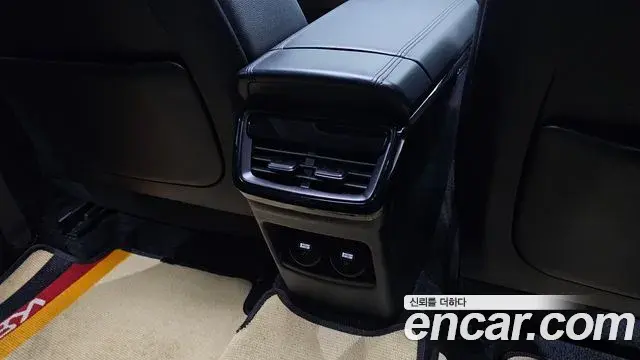 Kia K8 2021 — Photo 28/31