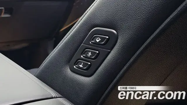 Kia K8 2021 — Photo 22/31