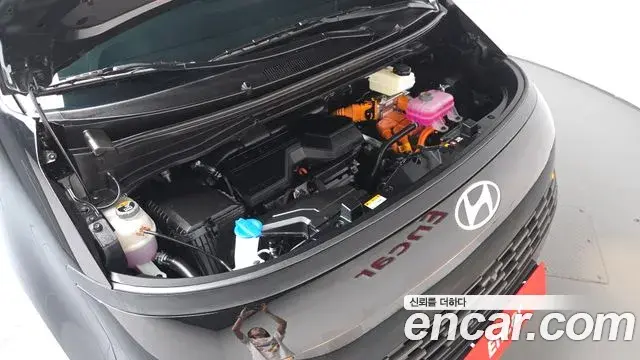 Hyundai Staria 2026 — Фото 6/20