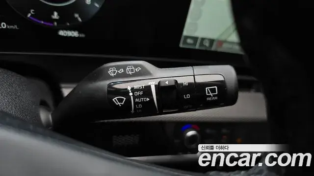 Kia Sportage 2021 — Фото 15/20