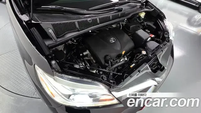 Toyota Sienna 2018 — Photo 11/32