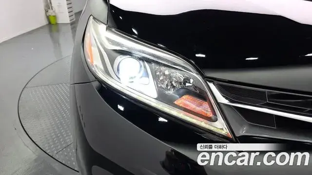 Toyota Sienna 2018 — Photo 19/32