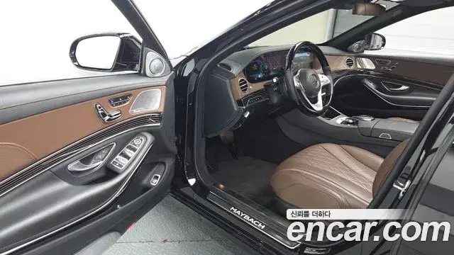 Mercedes-Benz S-Class 2018 — Фото 10/20
