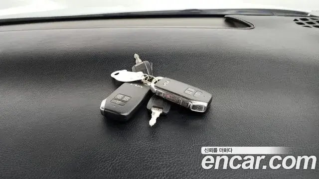 Kia Carnival 2022 — Photo 15/20