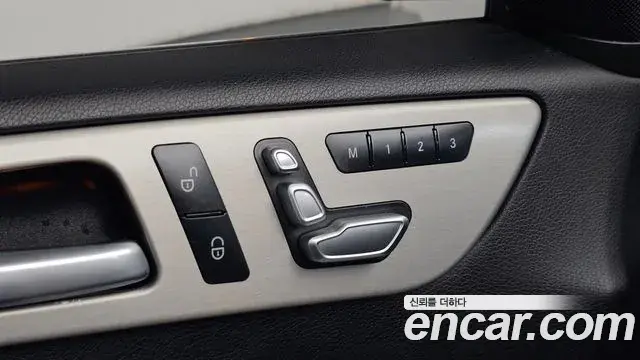 Mercedes-Benz GLE-Class 2018 — ფოტო 22/34
