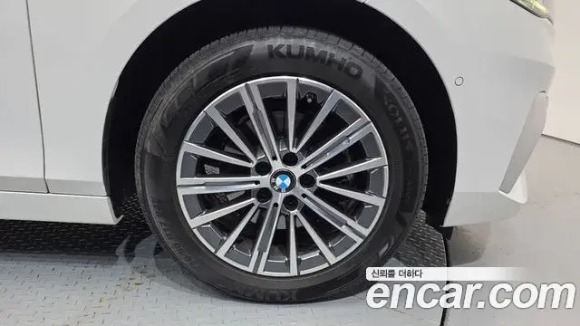 BMW 2 Series Active Tourer 2023 — Şəkil 6/34