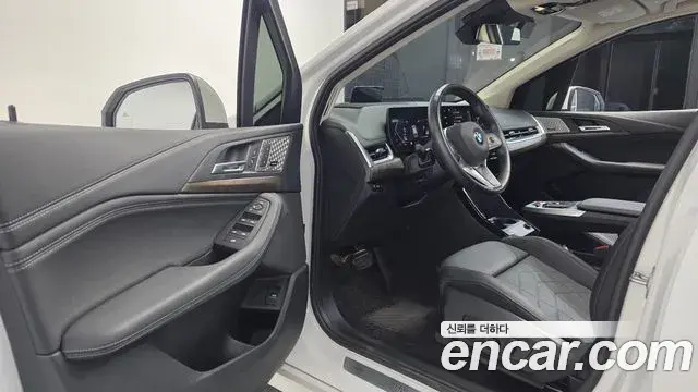 BMW 2 Series Active Tourer 2023 — Şəkil 30/34