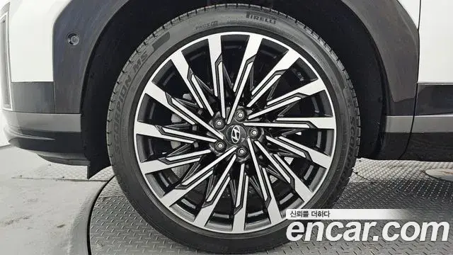 Hyundai Santa Fe 2024 — Photo 5/20