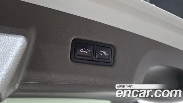 Kia Carnival 2023 — Фото 20/20