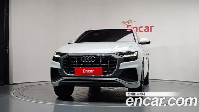 Audi Q7 2021 — Фото 3/20