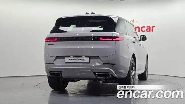 Land Rover Range Rover Sport 2026 — Photo 8/20