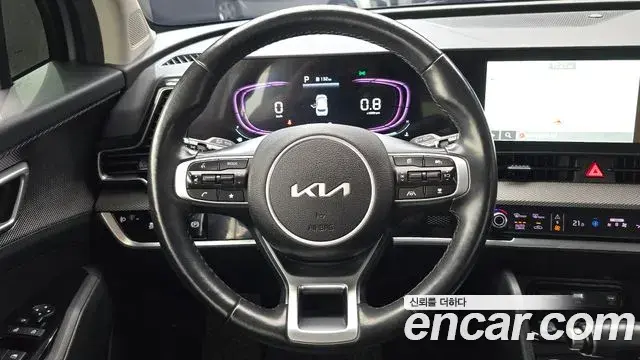 Kia Sportage 2023 — Фото 13/20
