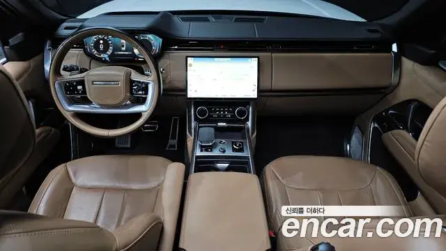 Land Rover Range Rover 2023 — Photo 18/36