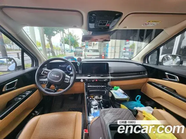 Kia Carnival 2023 — Фото 9/19