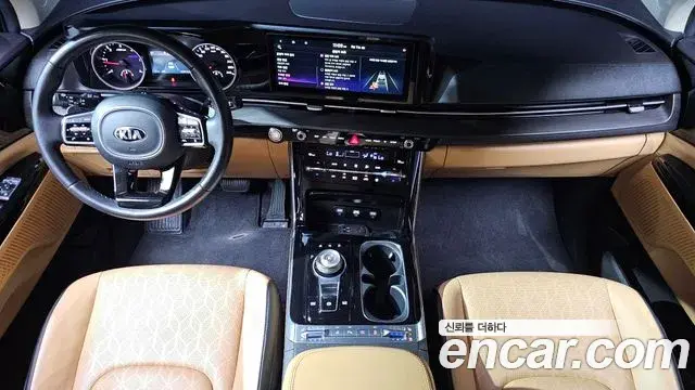 Kia Carnival 2021 — Фото 7/20