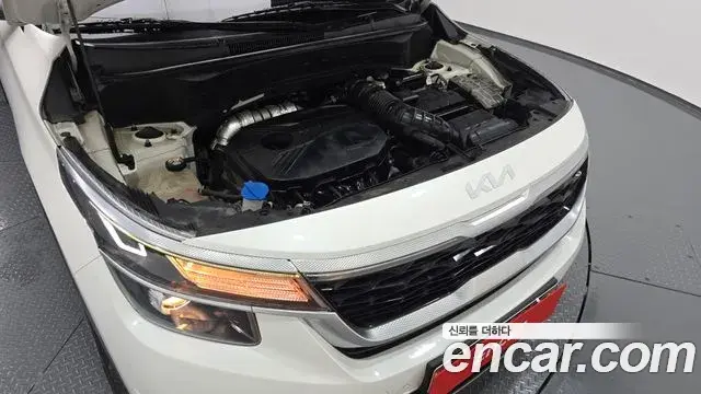 Kia Seltos 2022 — Photo 18/20