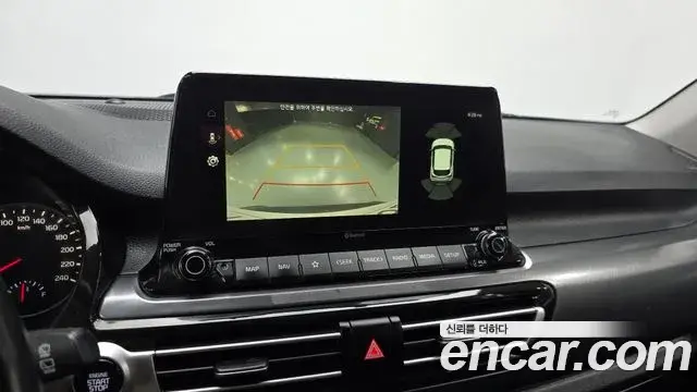 Kia Seltos 2022 — Photo 8/20