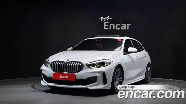 BMW 1 Series 2021 — Photo 2/20