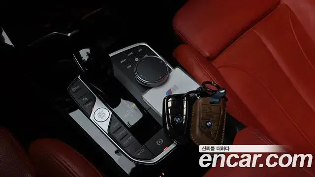 BMW 1 Series 2021 — Photo 8/20
