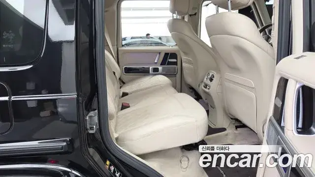 Mercedes-Benz G-Class 2021 — Фото 12/20