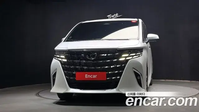 Toyota Alphard 2024 — Photo 3/20