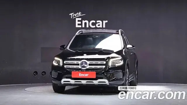 Mercedes-Benz GLB-Class 2021 — Şəkil 3/20