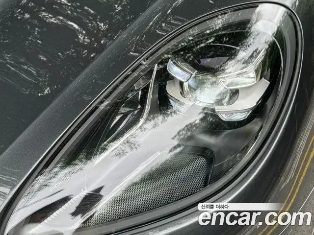 Porsche Macan 2019 — Photo 20/20