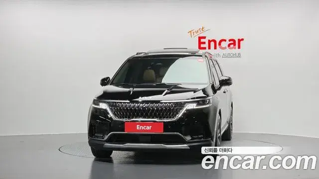 Kia Carnival 2023 — ფოტო 3/20